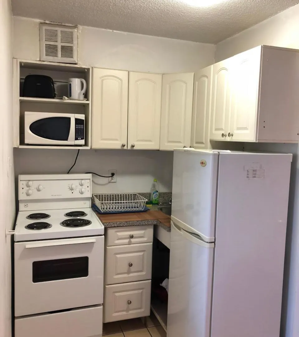Apartment Alisa Guest Suites Toronto